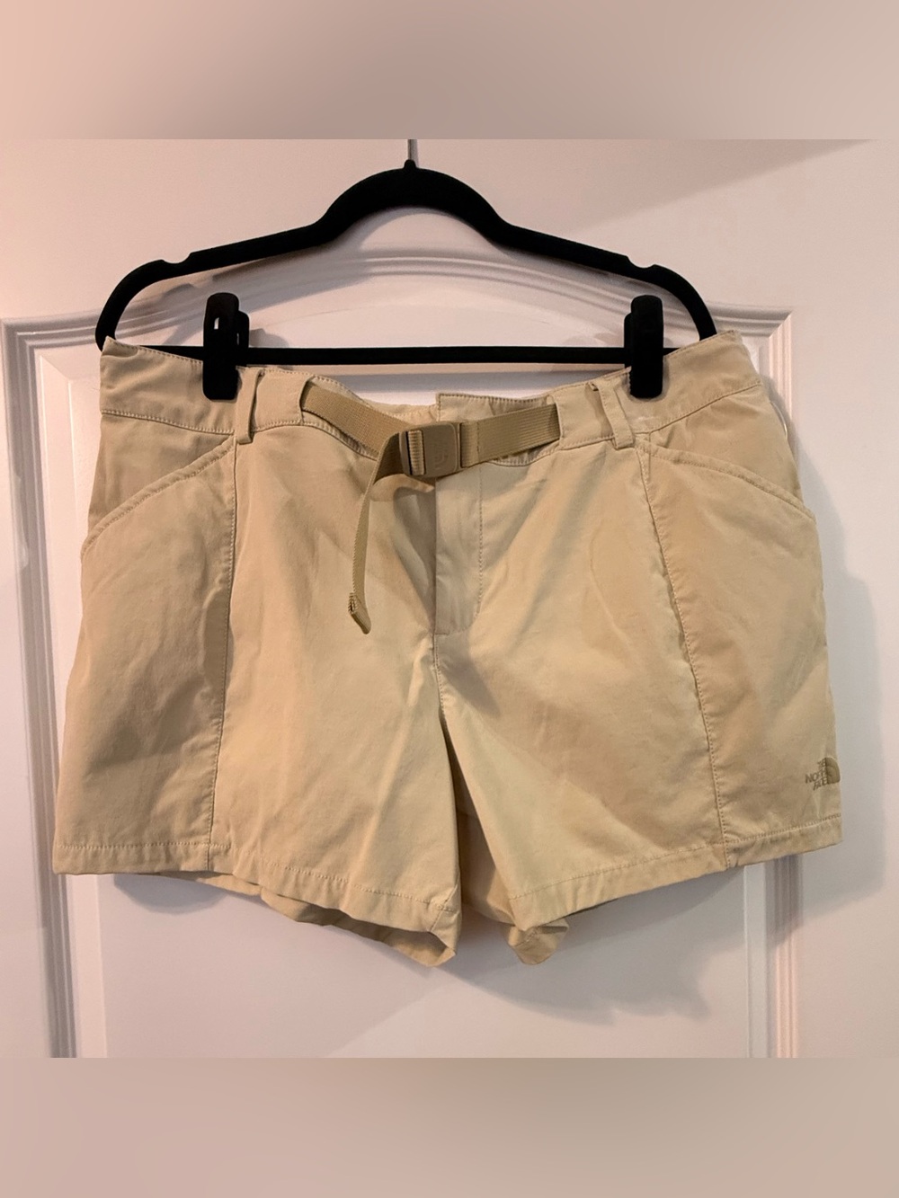 The North Face Women's Paramount Hiking Shorts NWOT